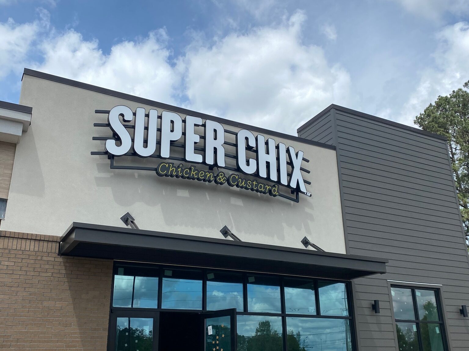 Five Guys and Super Chix in Town Madison officially open this weekend—Everything you need to know Five Guys and Super Chix in Town Madison officially open this weekend—Everything you need to know