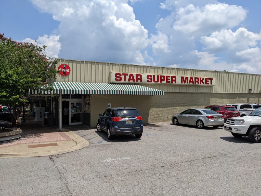 7 decades later, Star Super Market remains ‘Jewel of Five Points’