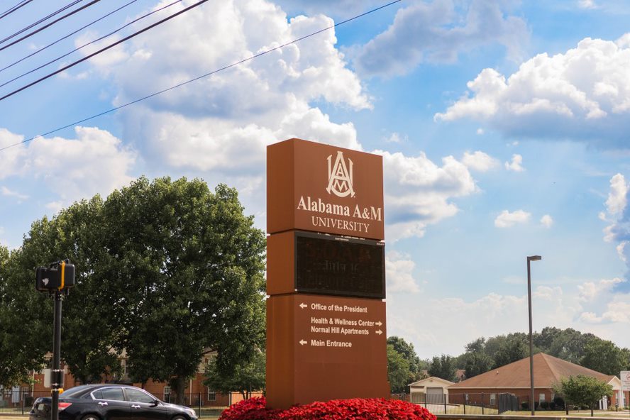 Local positions in Huntsville – more than 14,000 jobs available