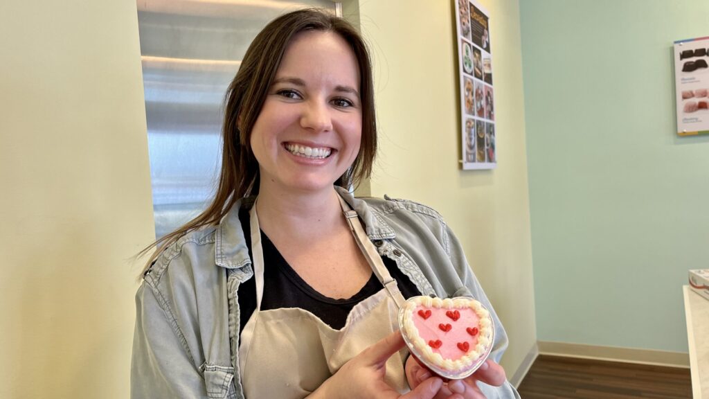 5 things to know about Baby Bite Bake Shop—the tiny cake bakery in Huntsville 5 things to know about Baby Bite Bake Shop—the tiny cake bakery in Huntsville