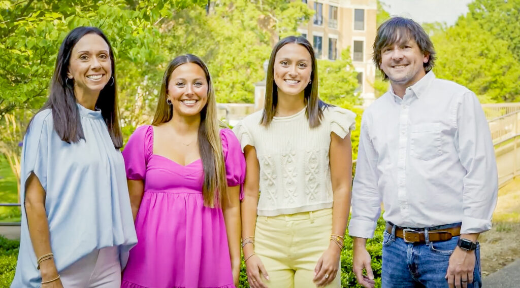 North Alabama family smiling