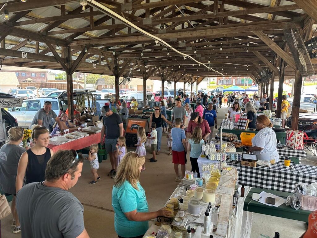 Athens Farmers Market more age-friendly thanks to new AARP grant Athens Farmers Market more age-friendly thanks to new AARP grant