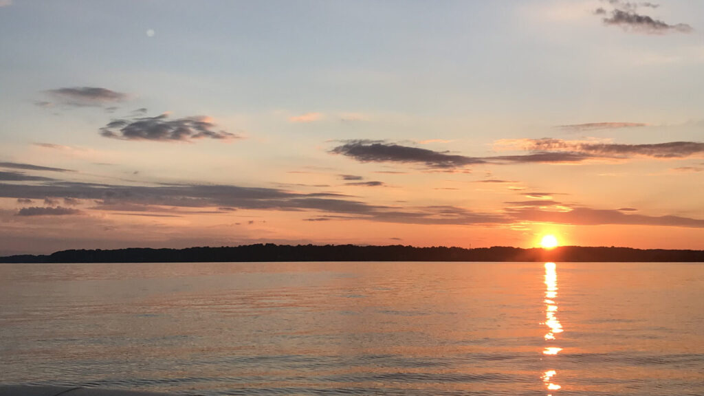4 breathtaking spots to watch the sunset in Huntsville