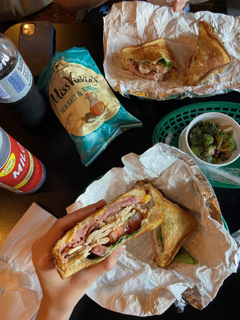 3 Lunch spots in Athens, AL worth the trip Hville Blast