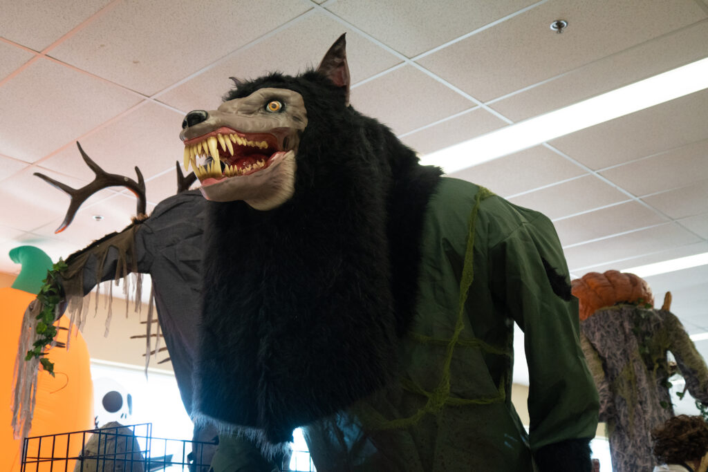 7 frightening haunted houses near Huntsville guaranteed to scare