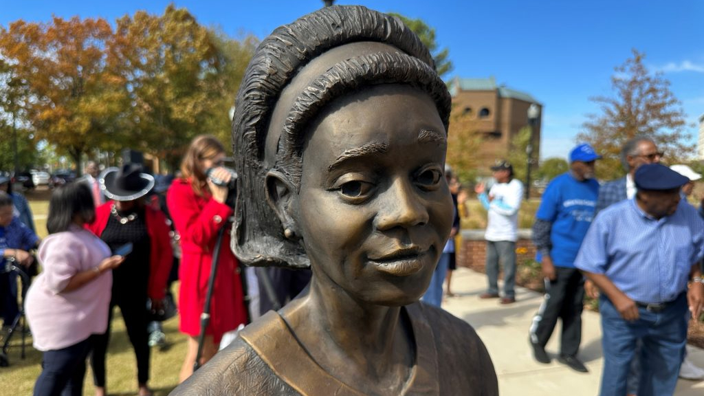 New statues unveiled at William Hooper Councill Park