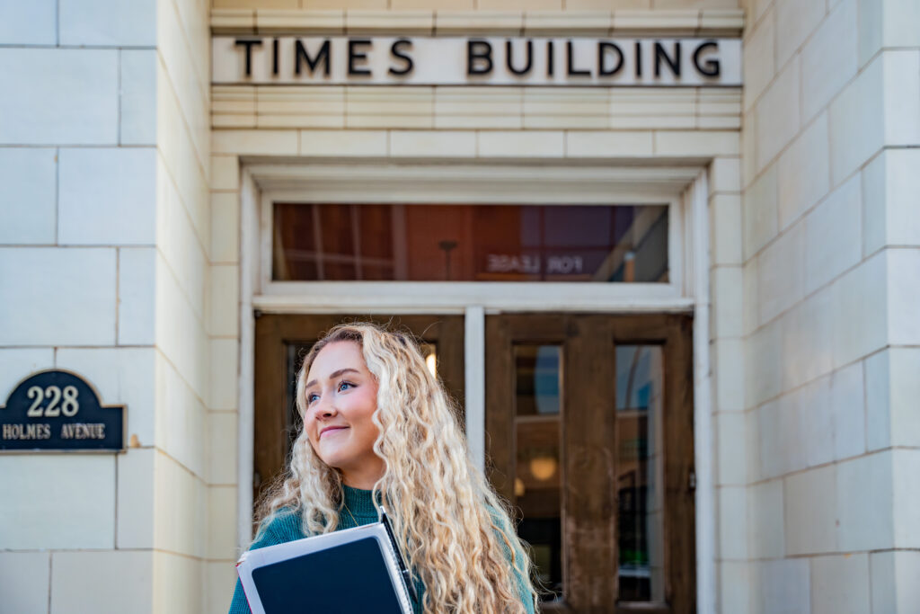 How to work full-time in North Alabama + get your undergrad business degree right now [VIDEO]