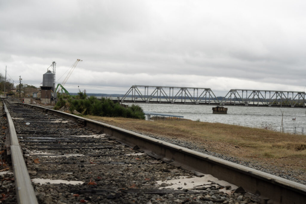 Decatur to land new Alabama Port Authority hub