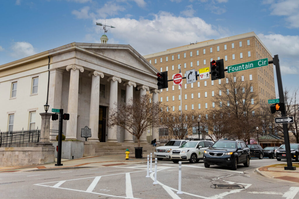 WATCH: What are Huntsville’s unwritten traffic rules? WATCH: What are Huntsville’s unwritten traffic rules?