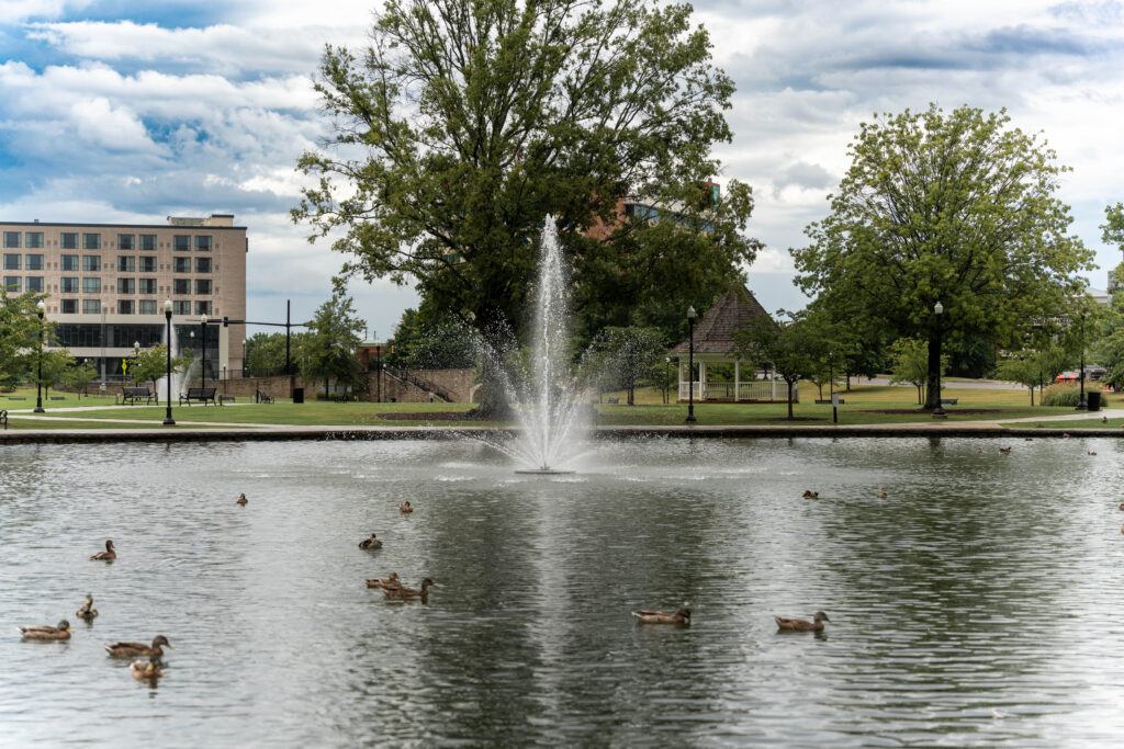 If you’re looking for a new job in Huntsville, check out these 7k+ listings