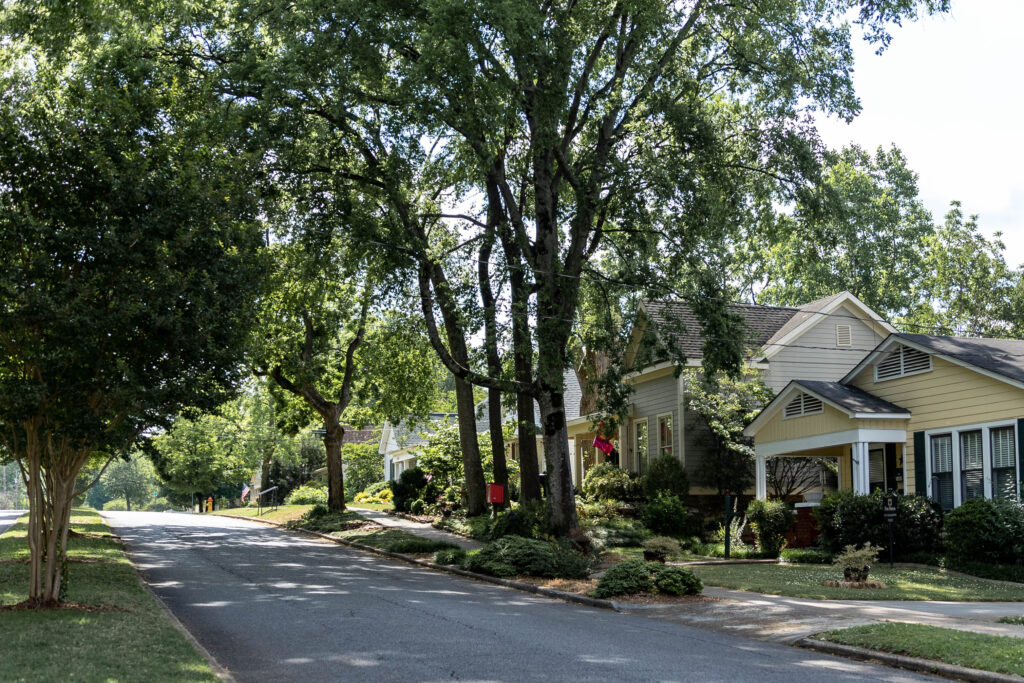 City approves new contract for paving Huntsville streets