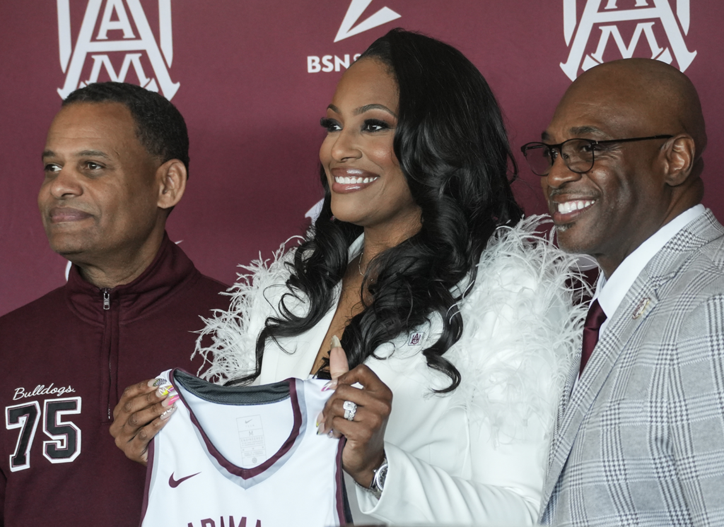 AAMU hires new women’s basketball coach AAMU hires new women’s basketball coach