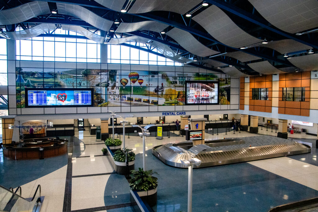 Newsweek nominates HSV for Best Small Airport: Vote now