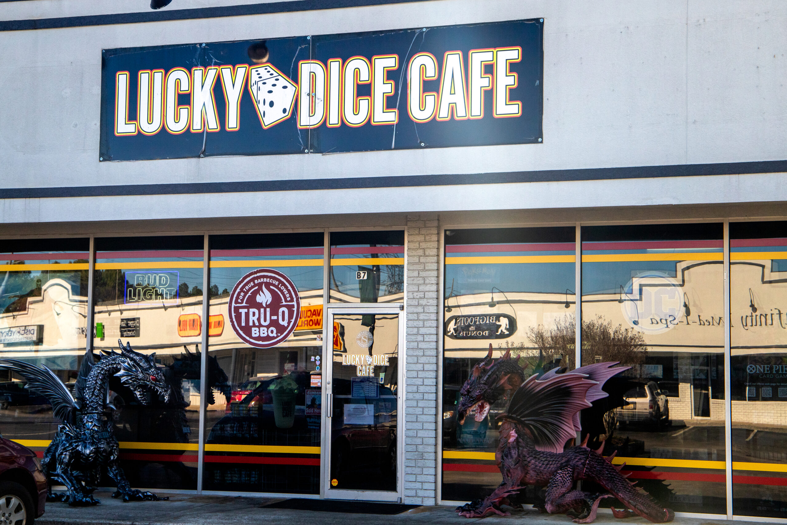 NEW: Lucky Dice Cafe has closed