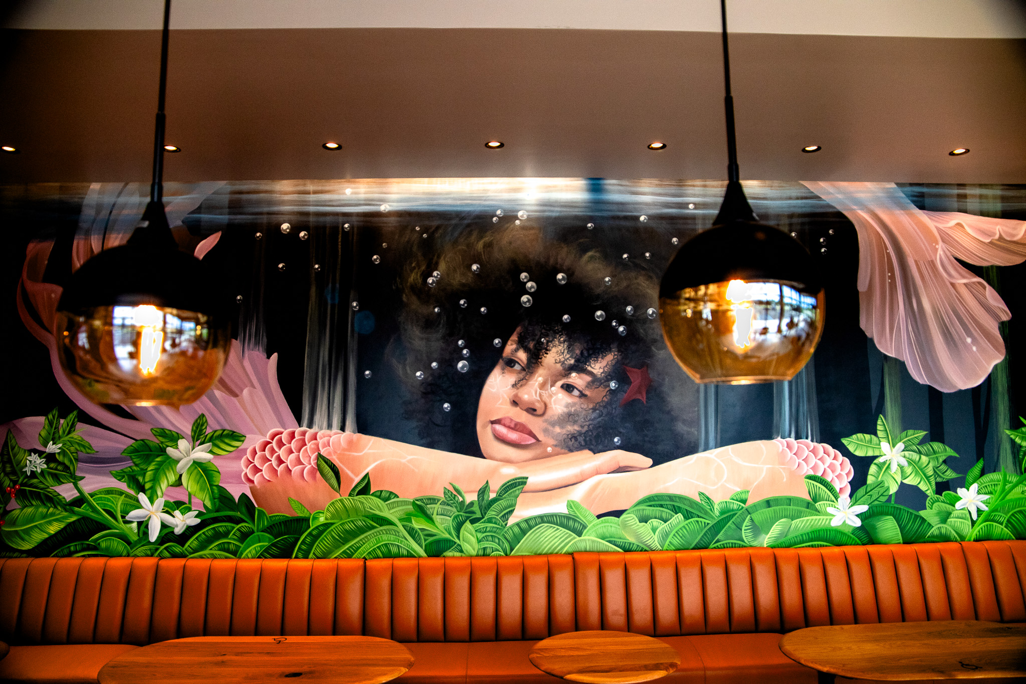 New Constellation Starbucks opens downtown