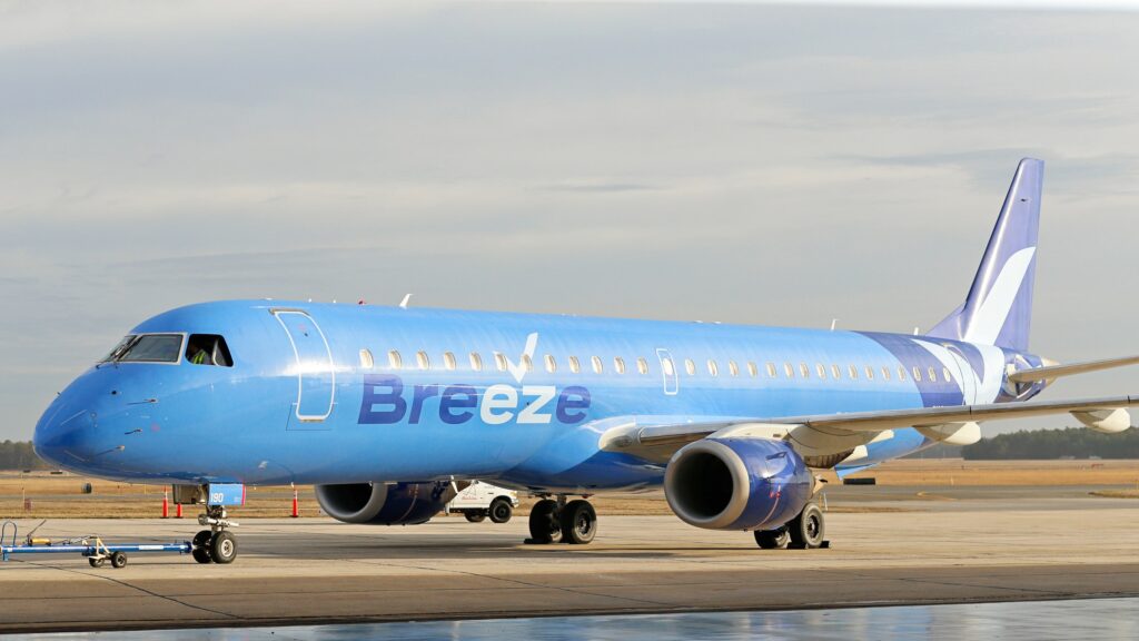 HSV adds new non-stop flight to its schedule