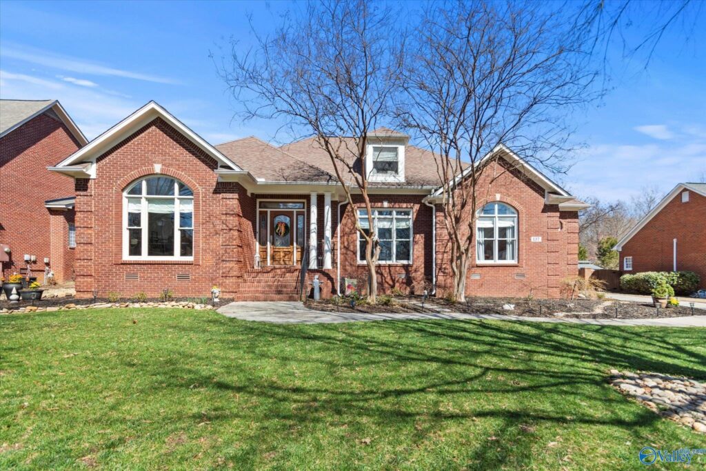 7 must-see listings on the Huntsville area market