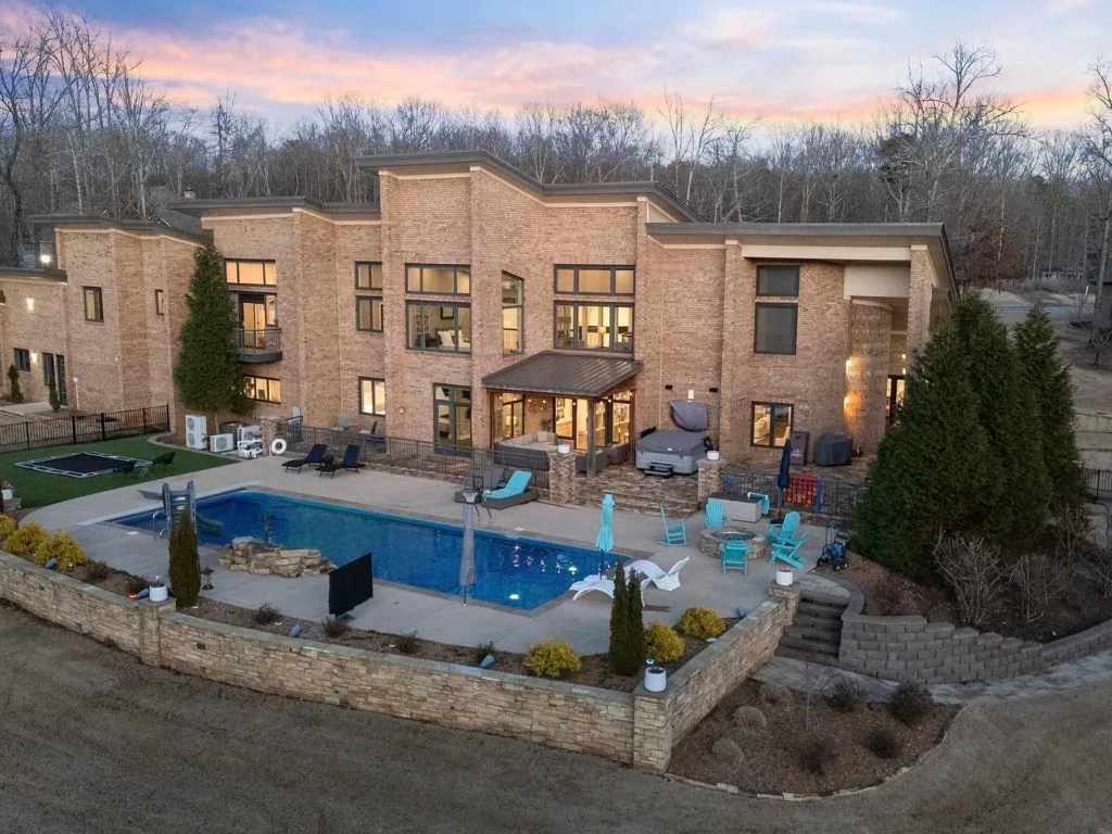 Take a look at 3 of the most expensive homes on the Huntsville market