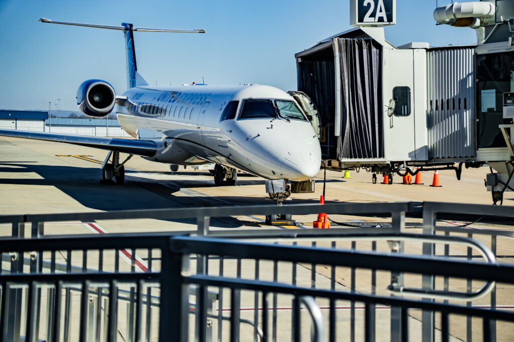 New numbers show Huntsville airport traffic on the rise