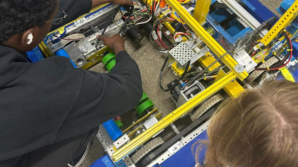 TVA awards robotics grants to multiple local schools + organizations