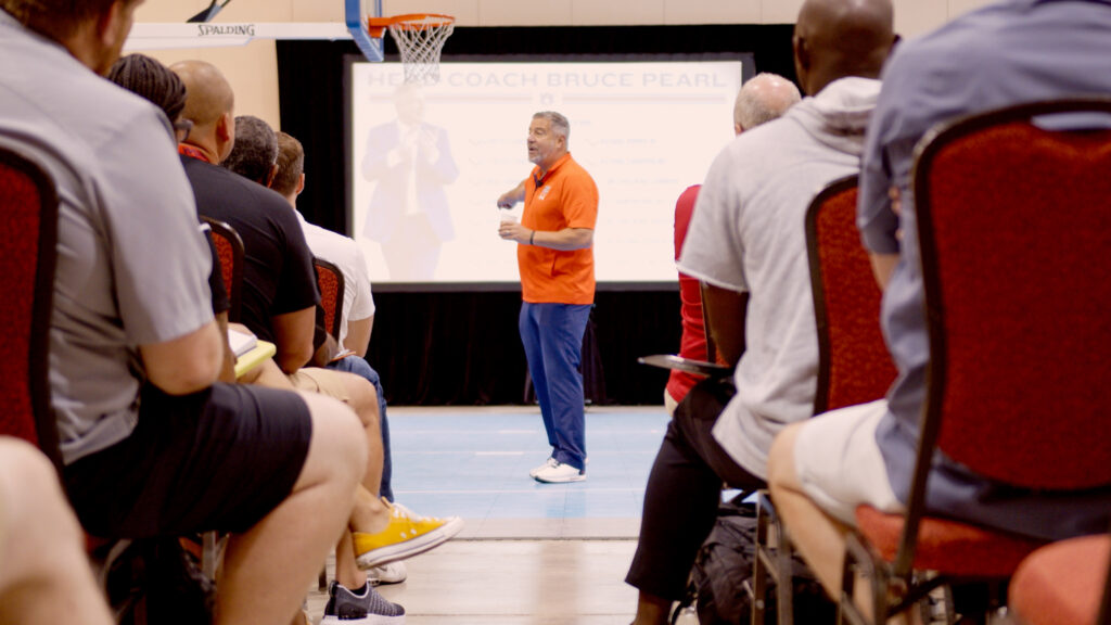 BREAKING: Auburn’s Bruce Pearl retires, son Steven Pearl to take over as hoops coach