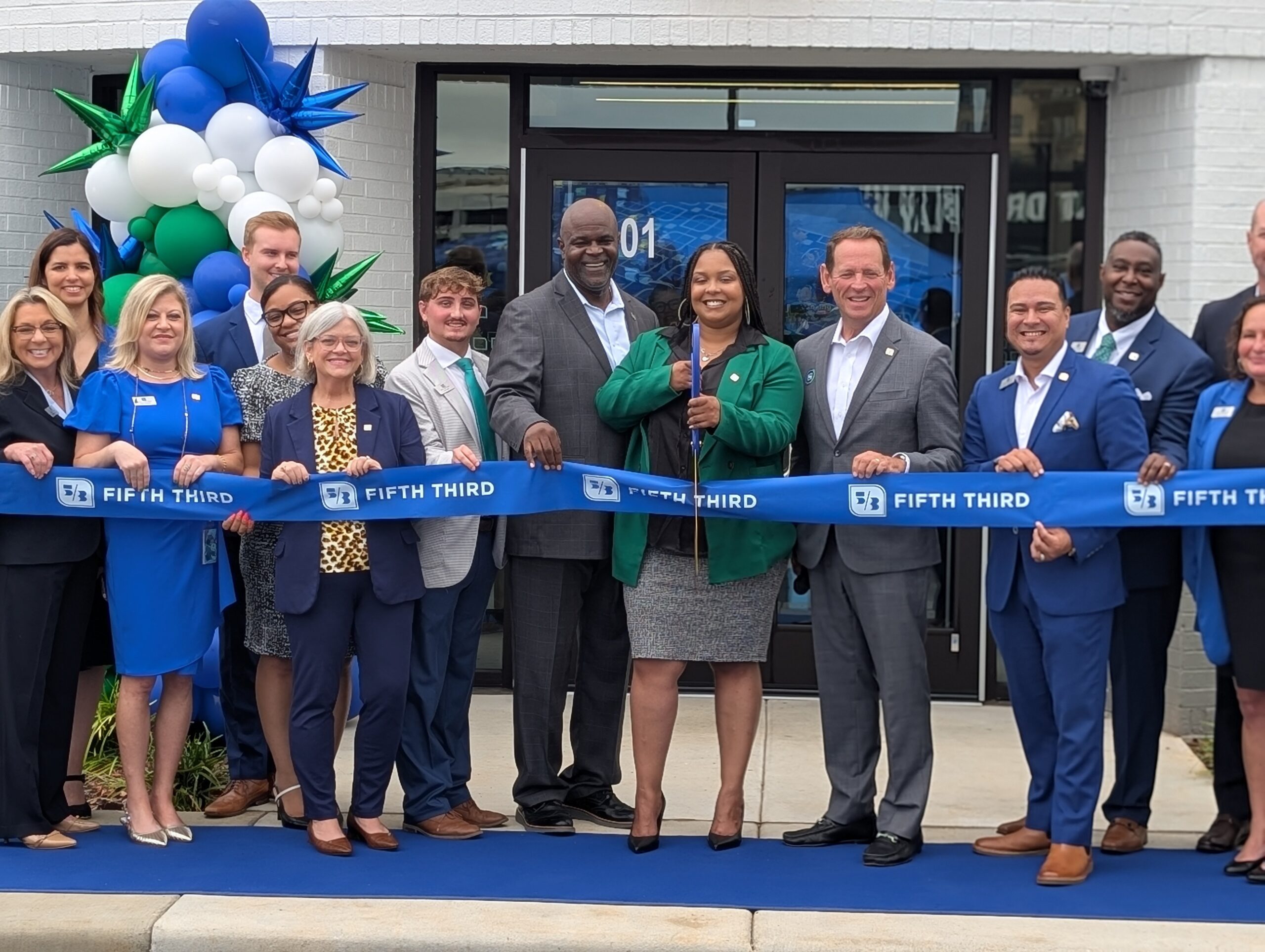 Fifth Third Bank opens first of 3 new branches in Huntsville market