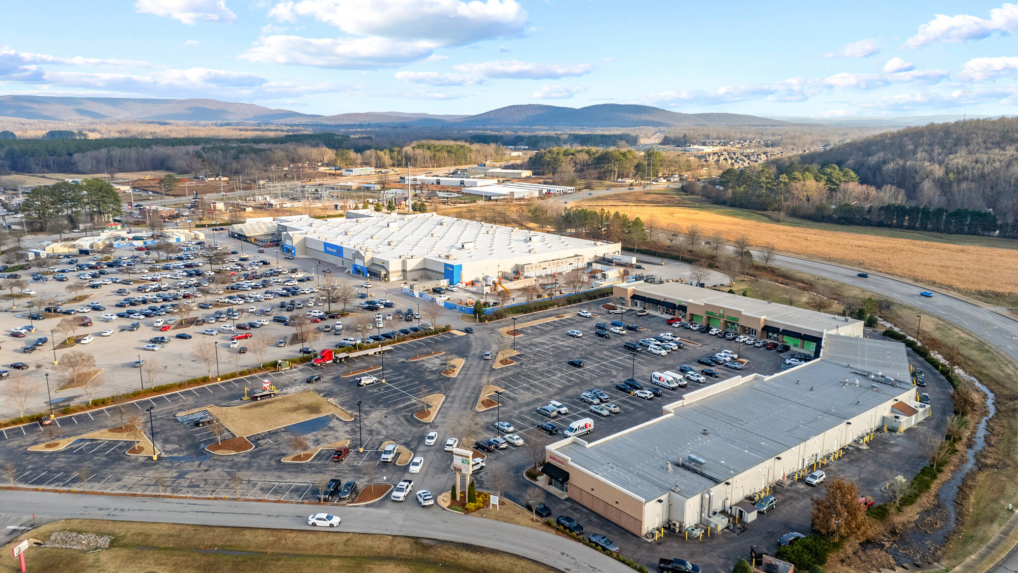 Hampton Cove Shops purchased for .6 million by new owners