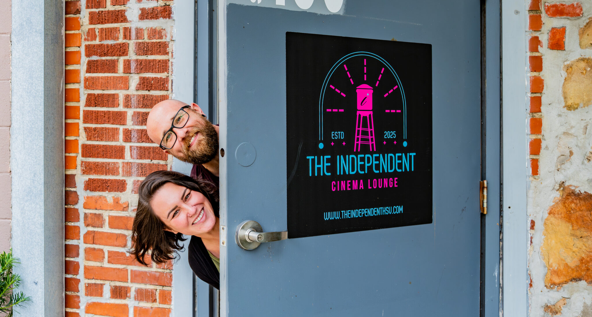 [VIDEO] Go behind the scenes of The Independent, the movie theater in Lowe Mill