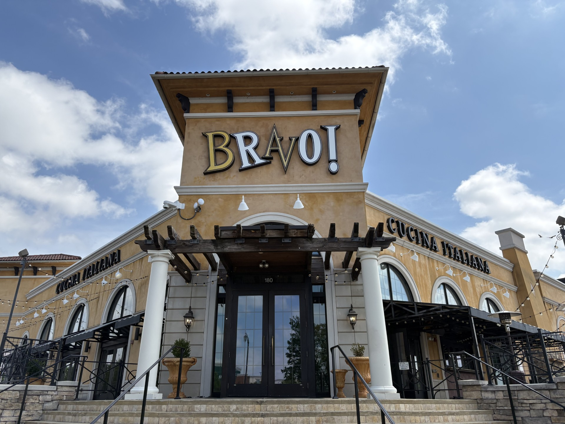 8 new openings for you to check out + 2 businesses to say goodbye to