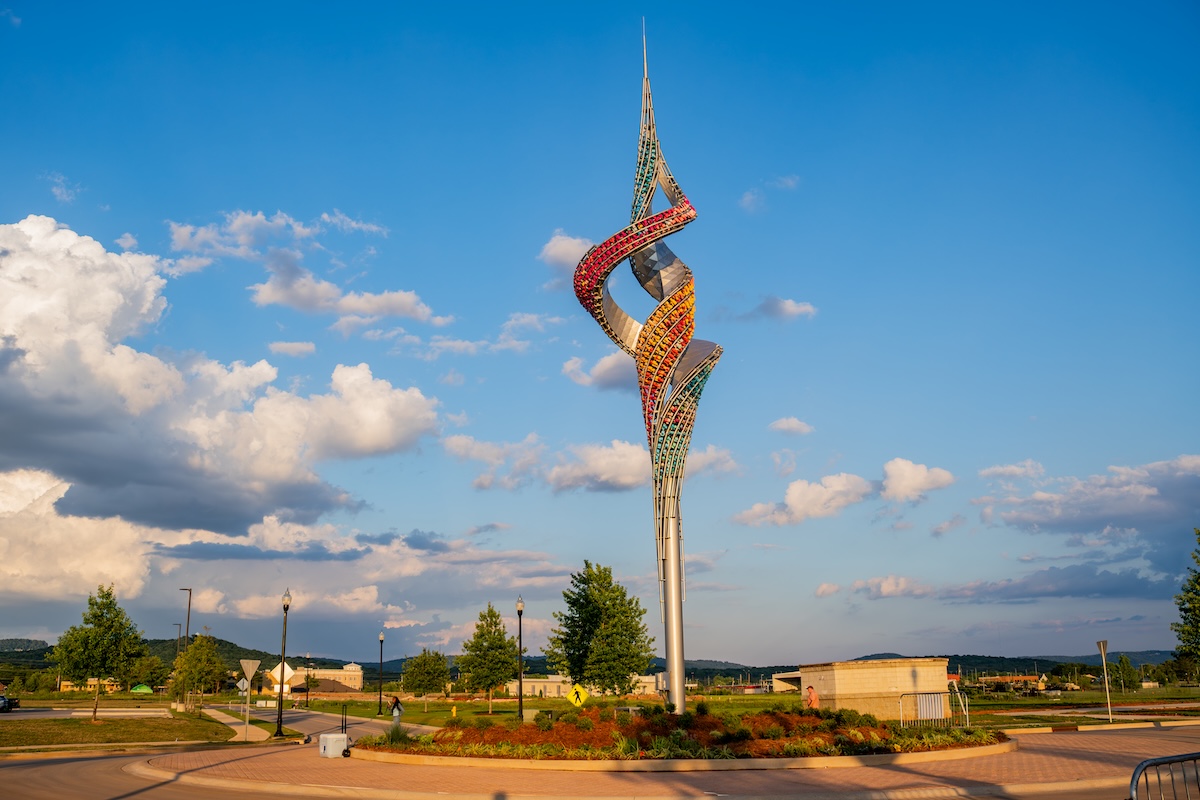 Meet SkyLume, Huntsville’s dazzling new 60-foot sculpture + how to see it now [PHOTOS]