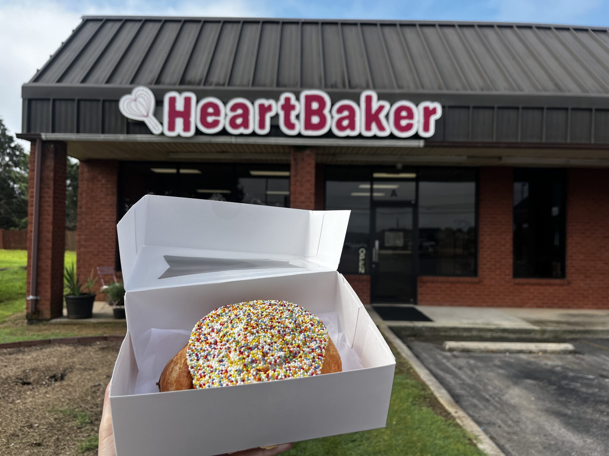 Find out where you can enjoy trendy dot cakes + similar desserts in Huntsville
