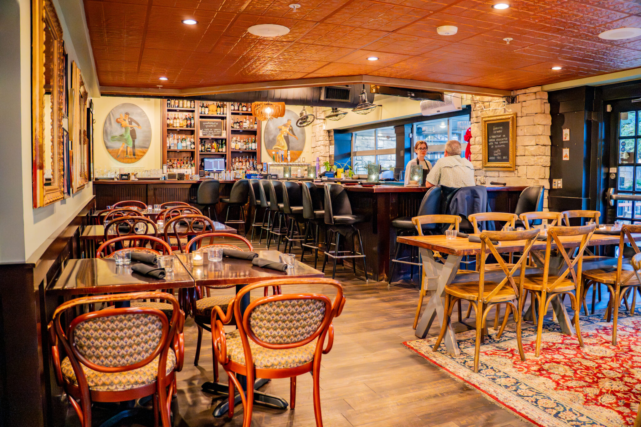 [VIDEO] Where to eat, relax + hang out according to a Huntsville newcomer