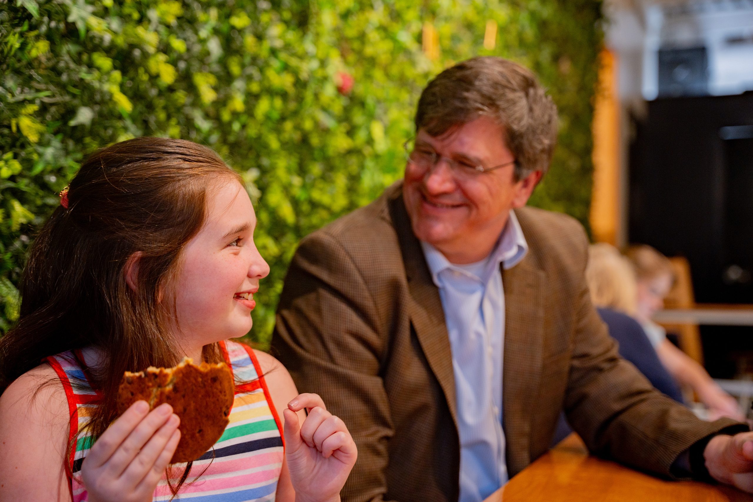 7 restaurants in Huntsville with kids eat free deals